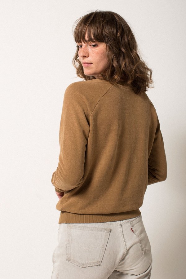 Alpine Raglan ~ Coyote