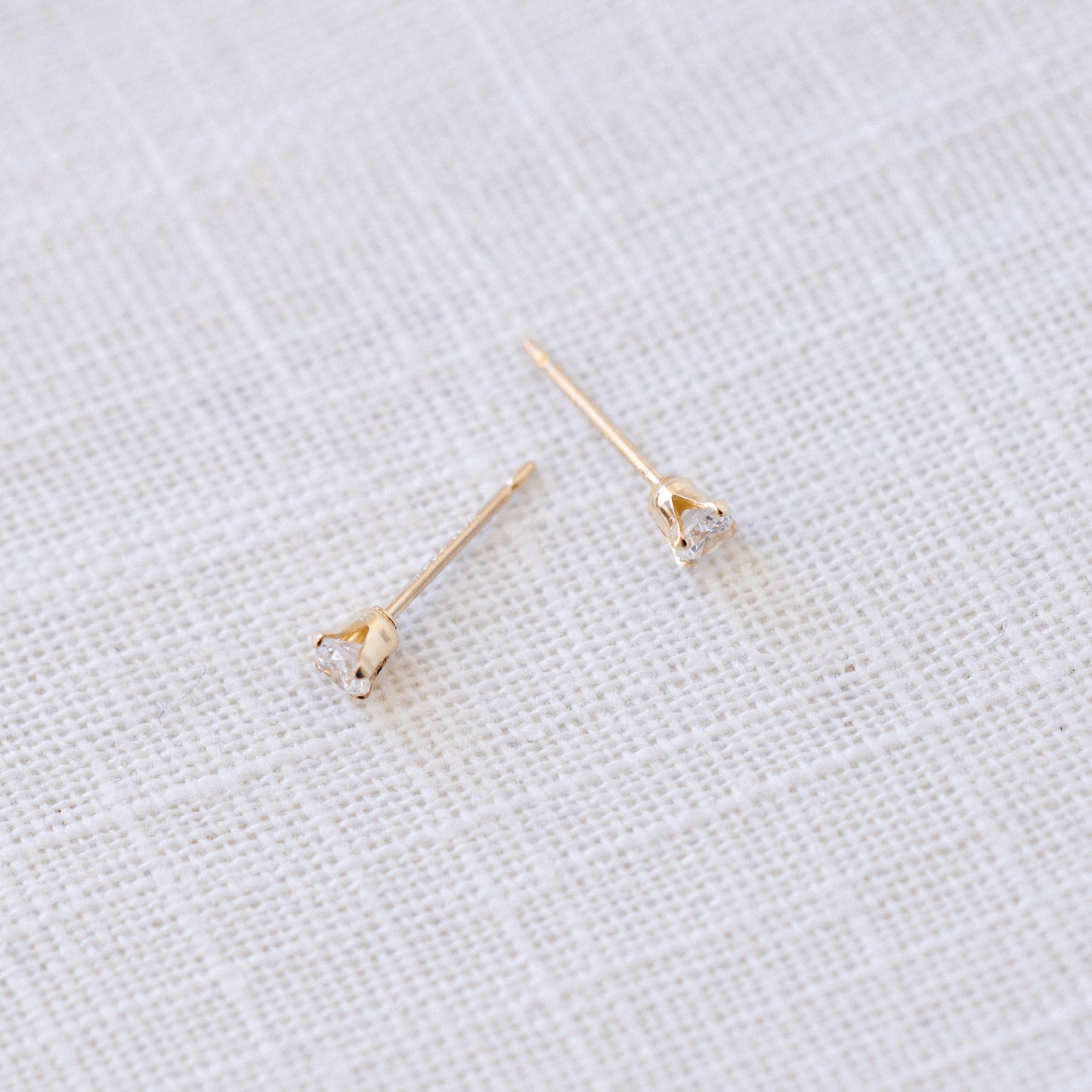 Ace Studs