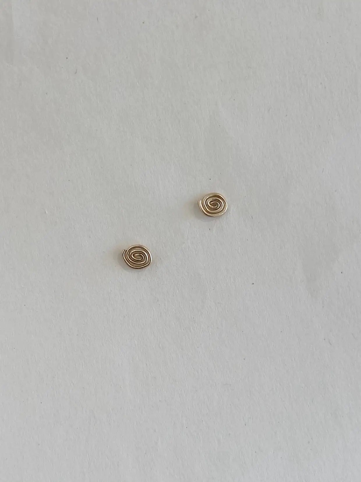 Inward Studs