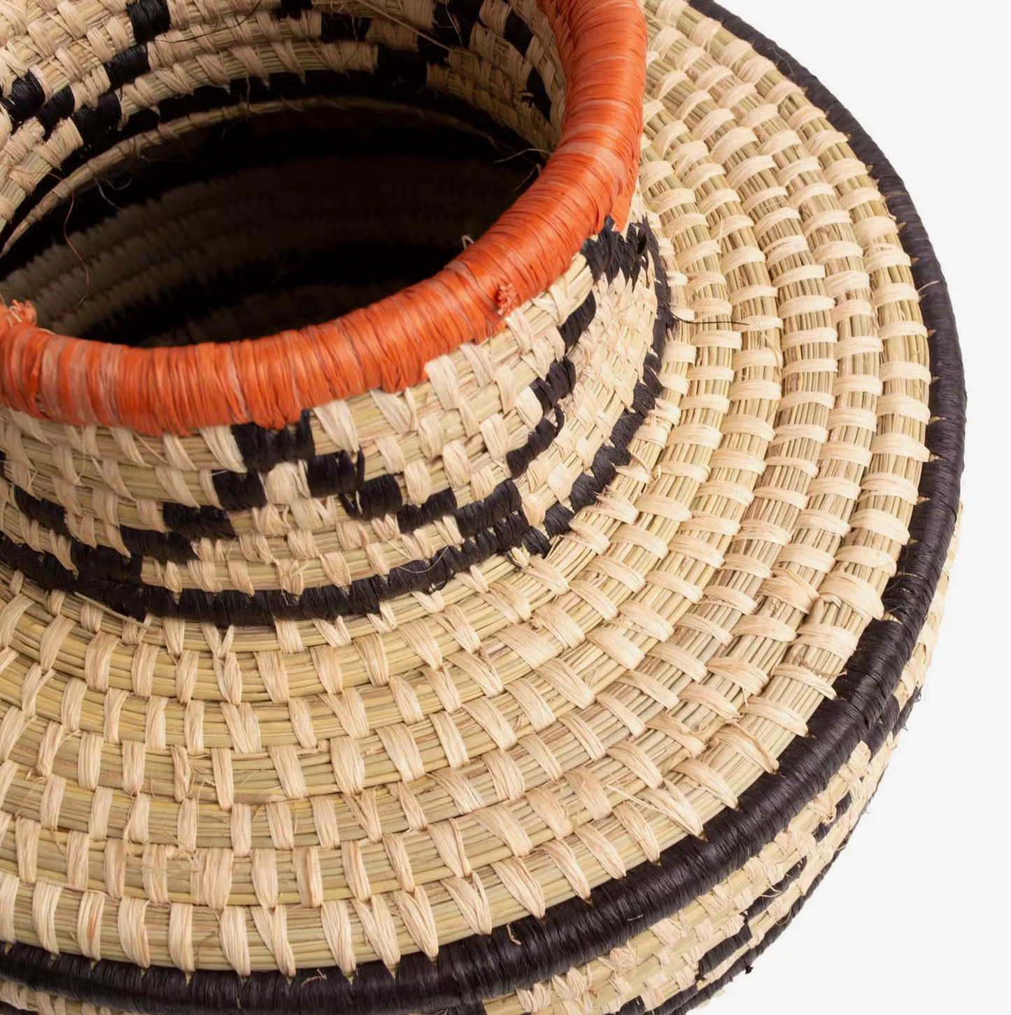 Earthen Pot 8.5"