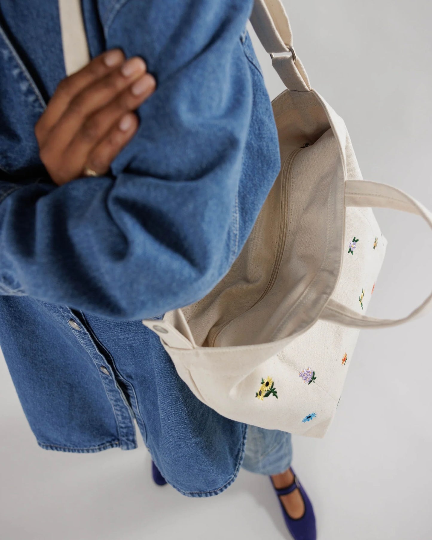 Horizontal Duck Bag ~ Flower Power