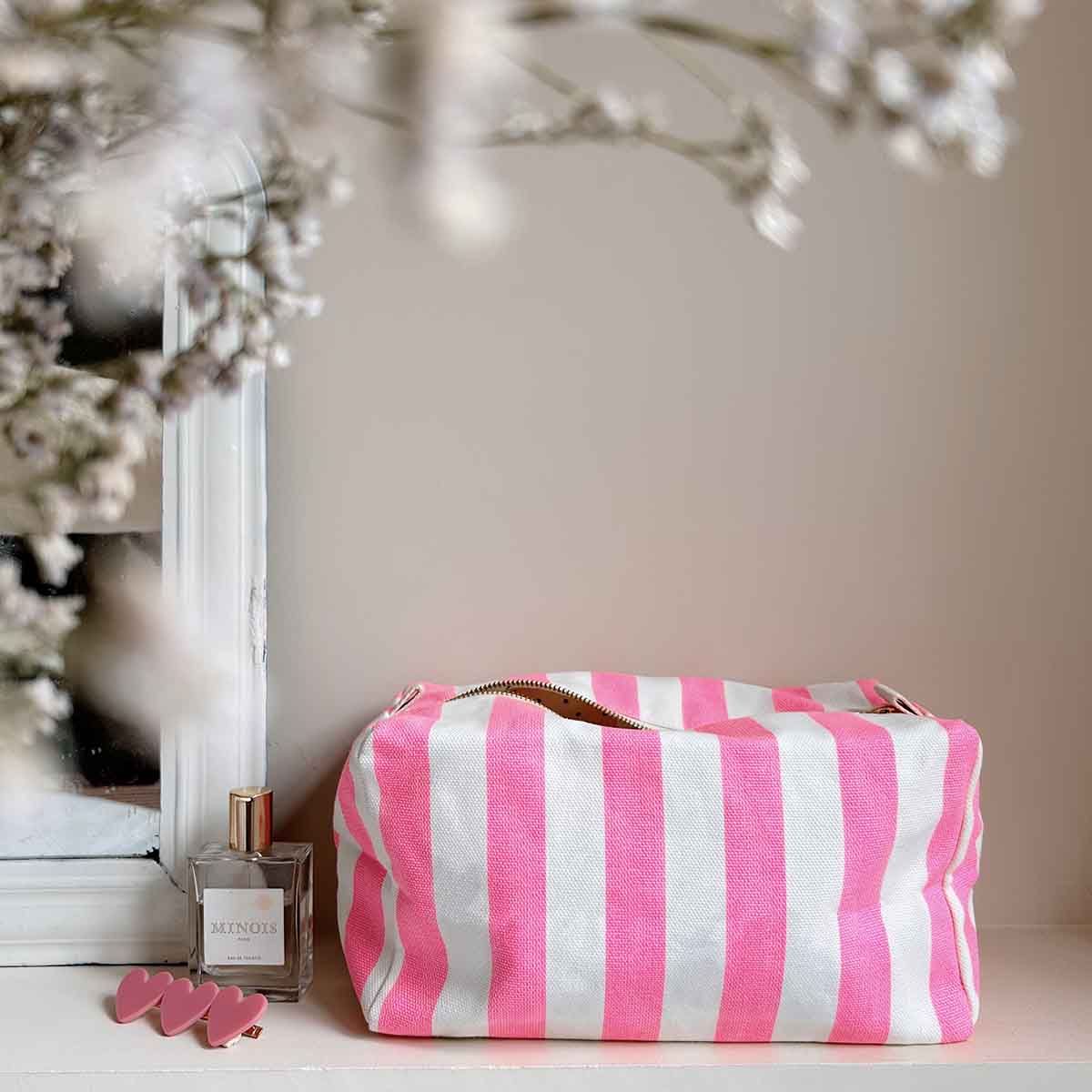 Toiletry Bag ~ Neon Pink