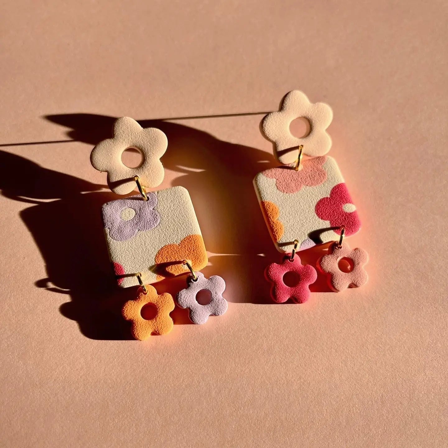 Daisy Flower Earrings ~ Mini