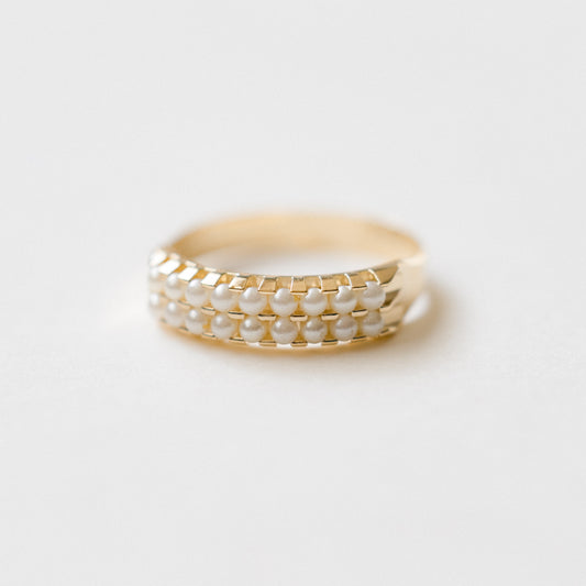 Double Pearl Ring